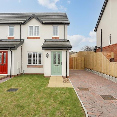 Swn Y Nant Villa Holyhead Ngoại thất bức ảnh