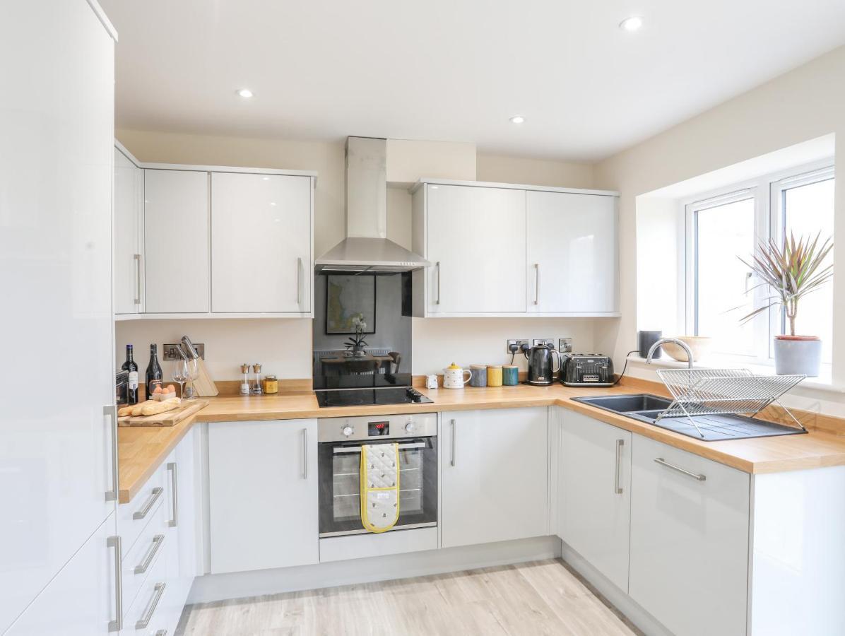 Swn Y Nant Villa Holyhead Ngoại thất bức ảnh