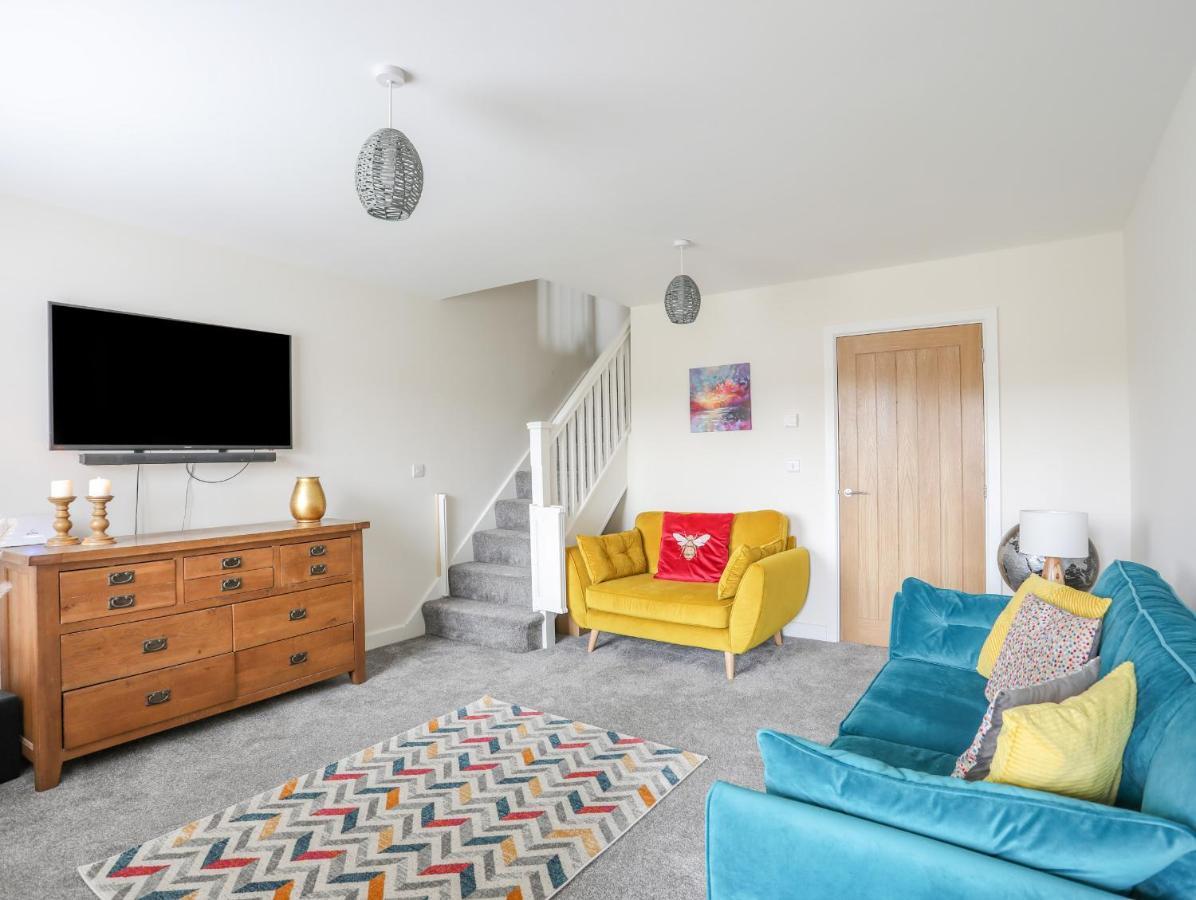 Swn Y Nant Villa Holyhead Ngoại thất bức ảnh