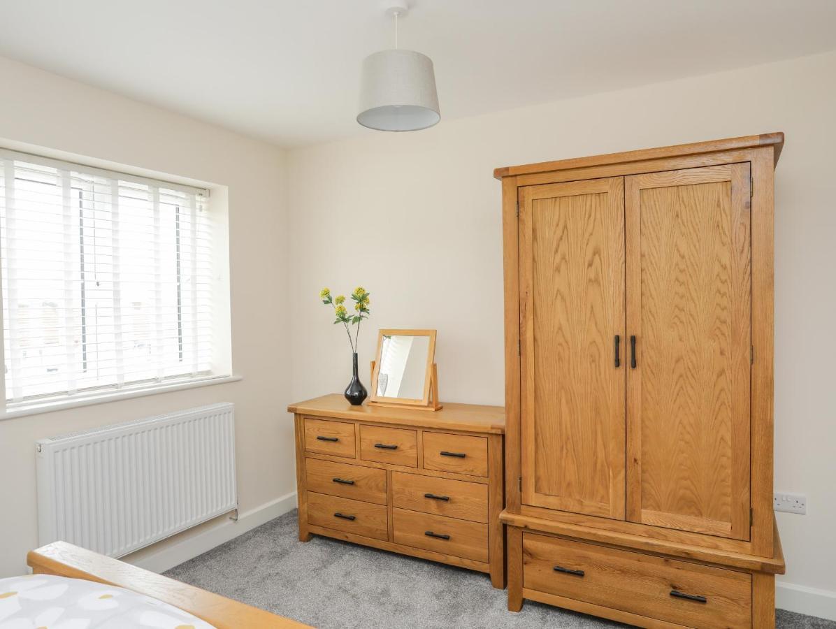 Swn Y Nant Villa Holyhead Ngoại thất bức ảnh