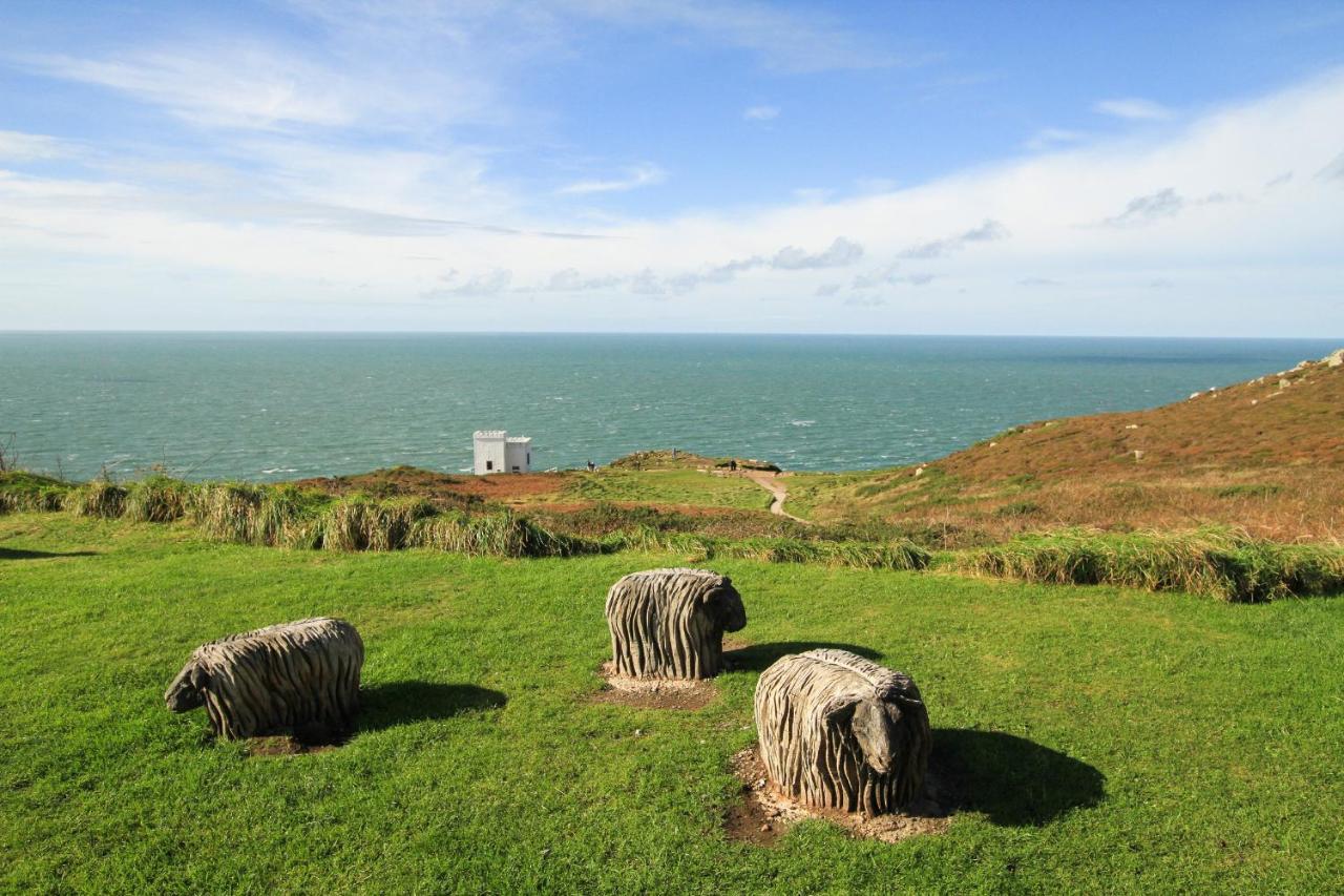Swn Y Nant Villa Holyhead Ngoại thất bức ảnh